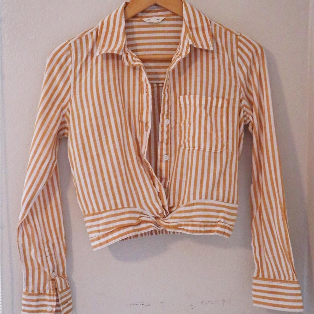 Aeropostale Button Down Crop Shirt / size - XS / $15